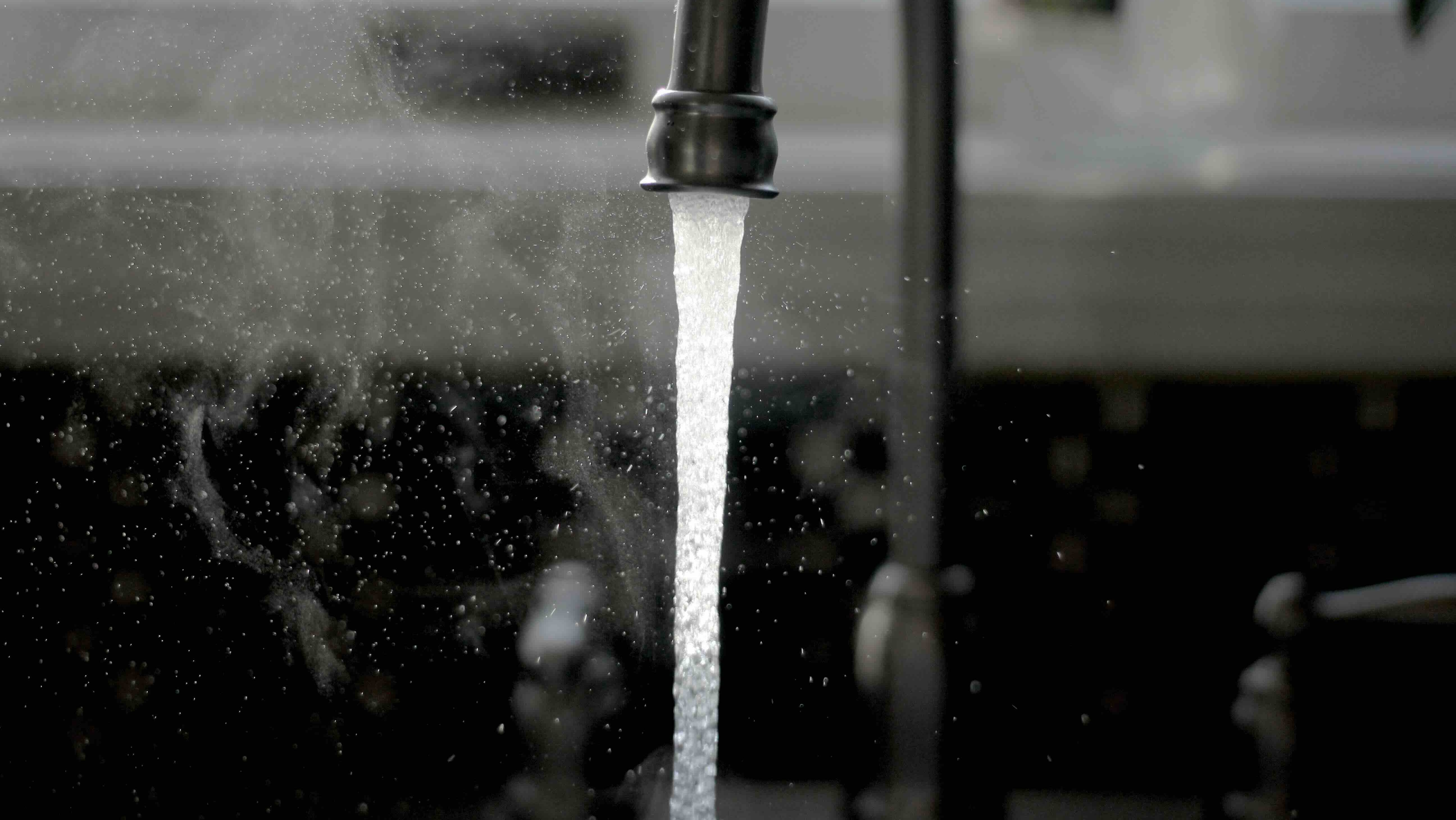 Is Well Water Healthier Than Municipal Water? | ecogreenlove
